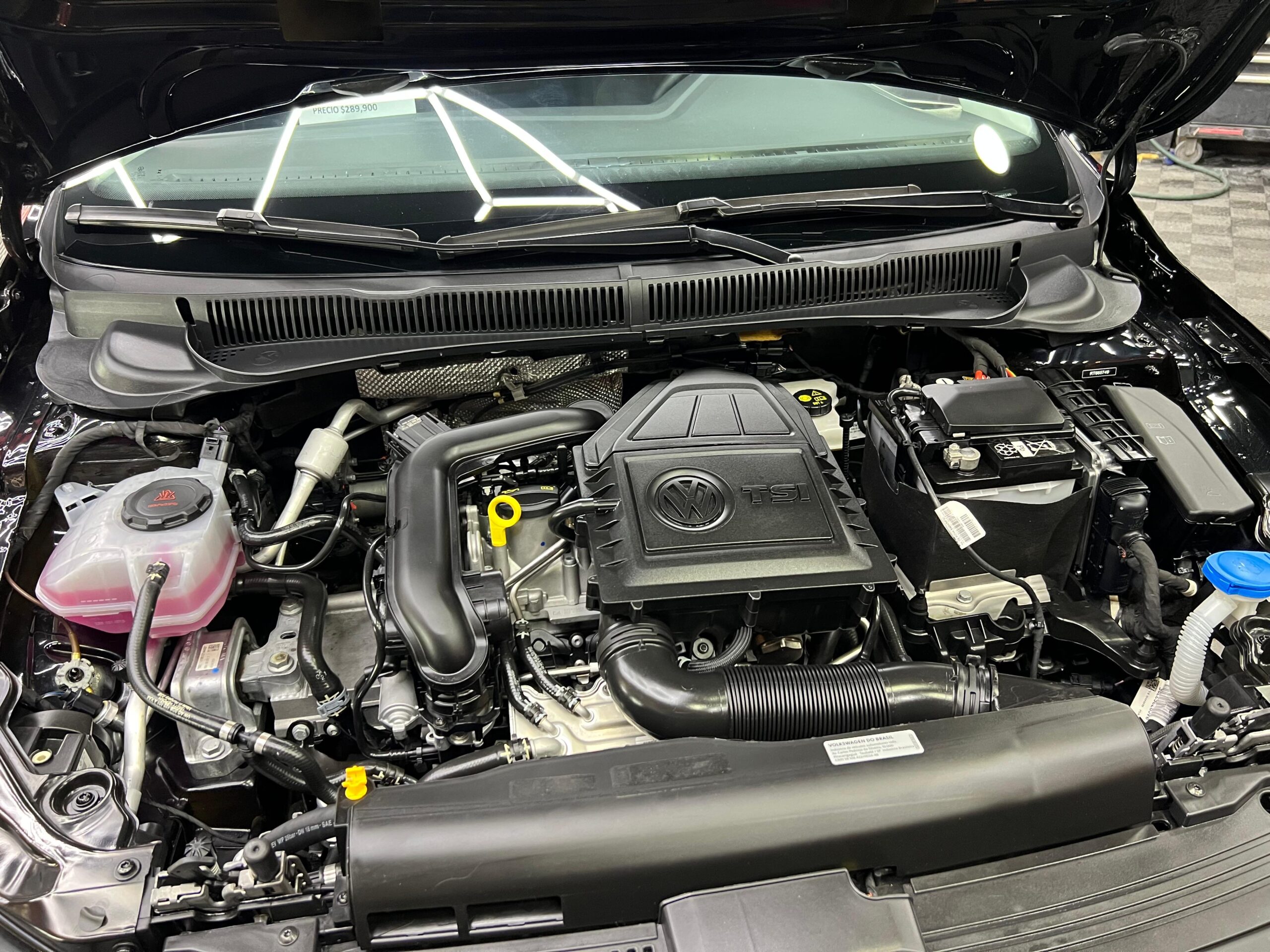 VOLKSWAGEN POLO CONFORTLINE  2024 - Image 10