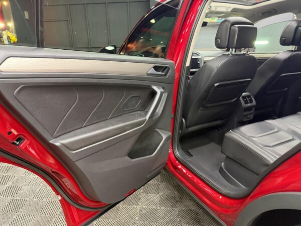 VOLKSWAGEN TIGUAN  CONFORTLINE  2019 - Image 7