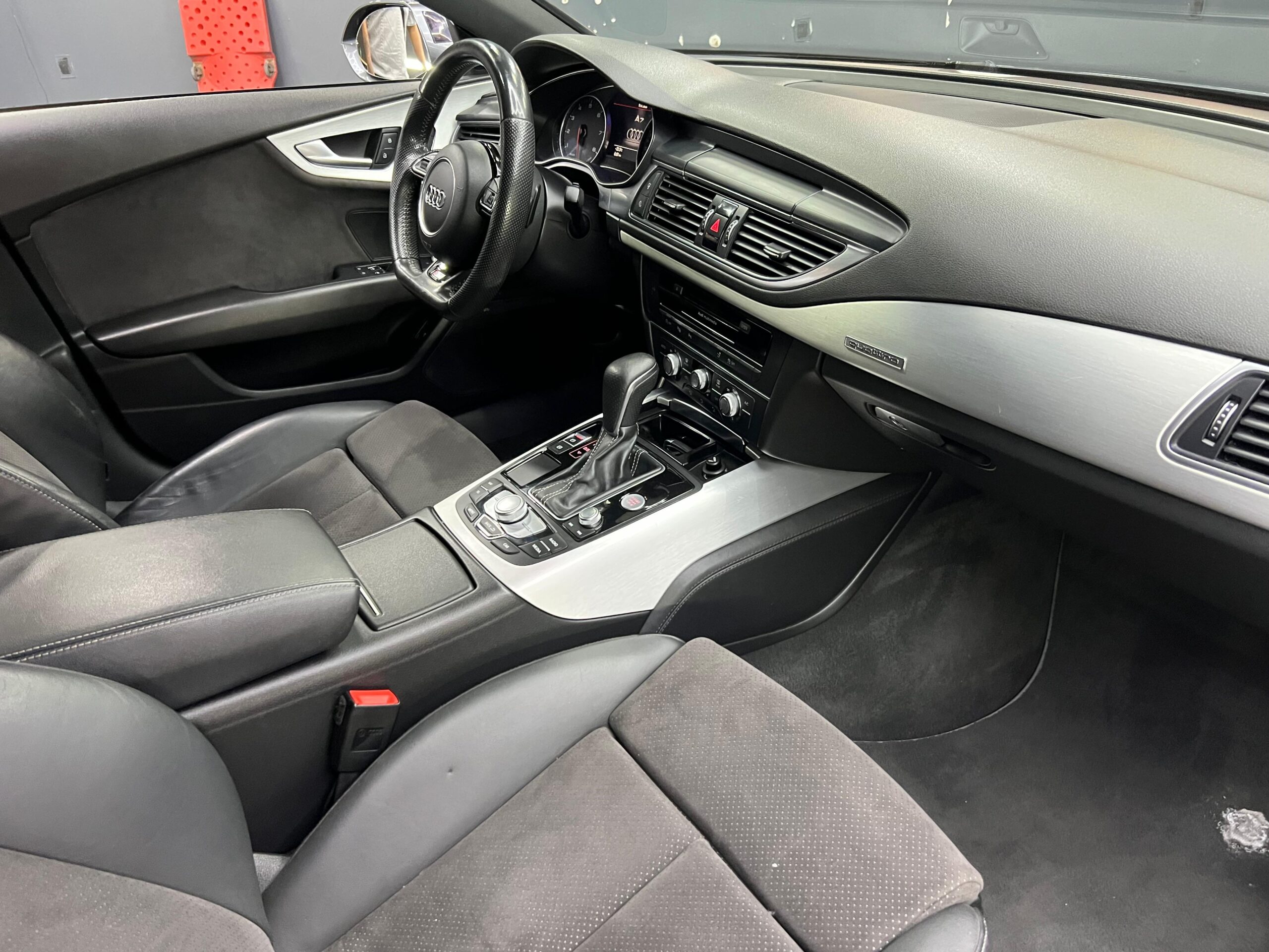 AUDI A7 S  QUATTRO 2017 - Image 6