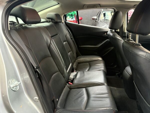 MAZDA 3 S 2015 - Image 7