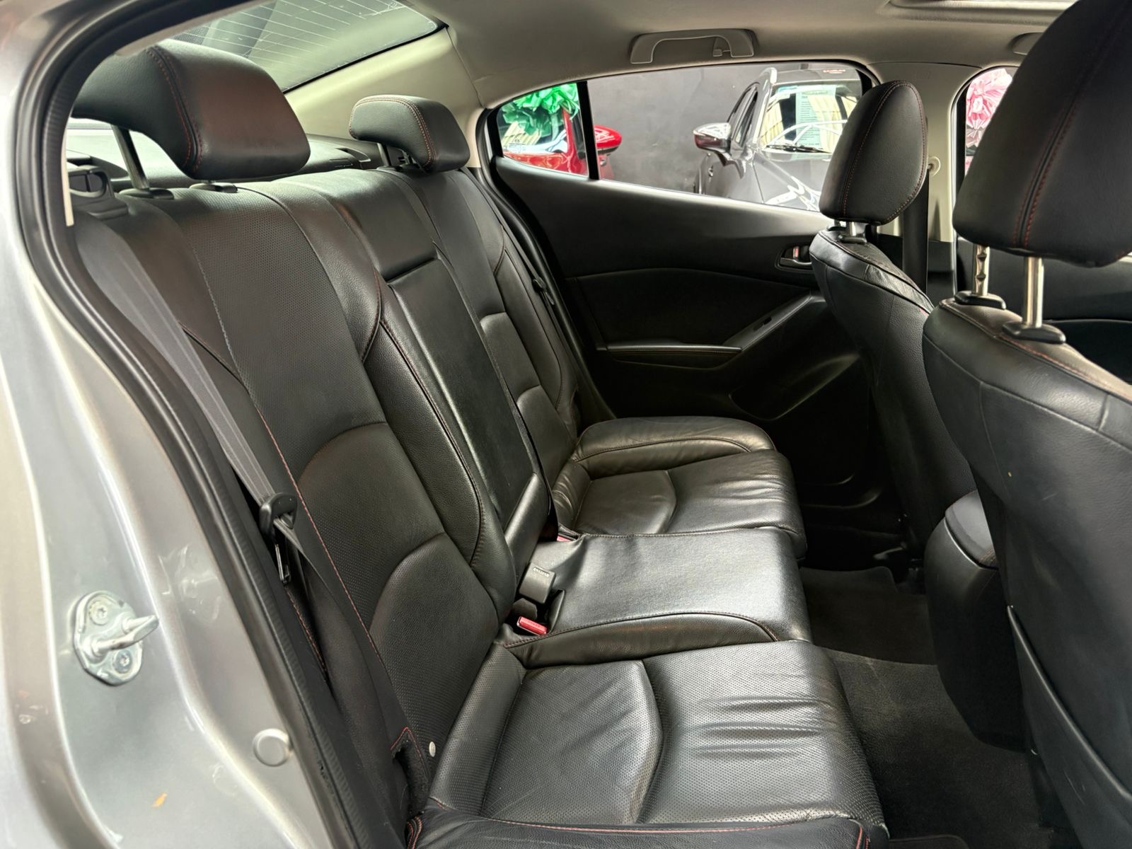 MAZDA 3 S 2015 - Image 7