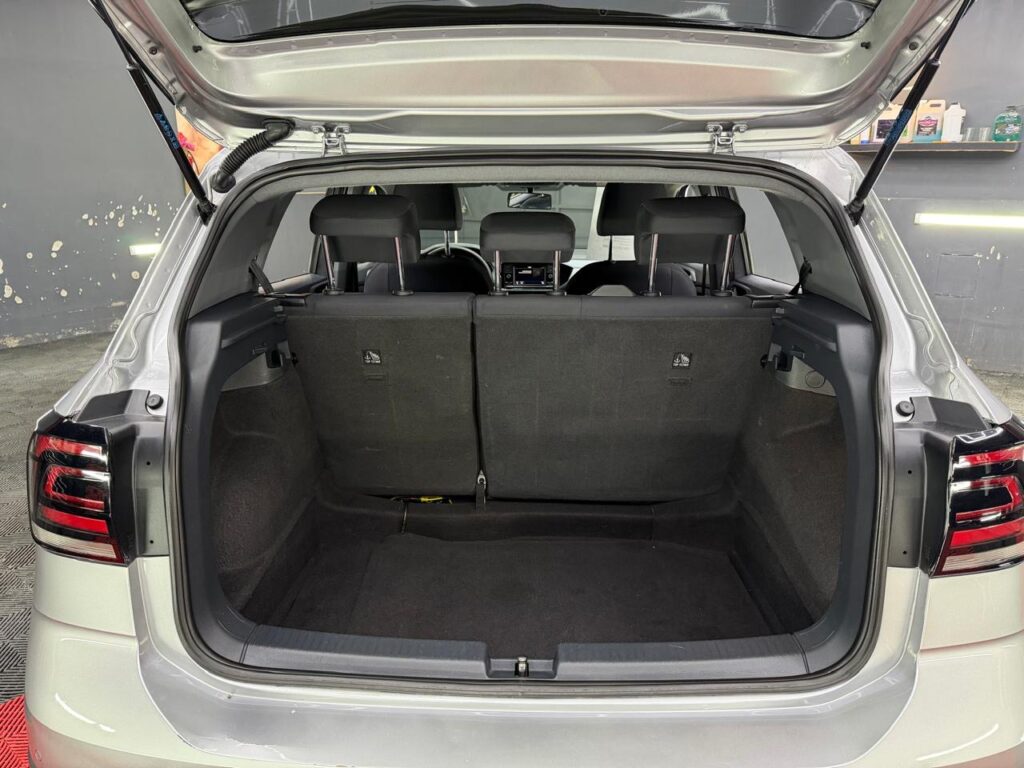 VOLKSWAGEN T-CROSS TRENDLINE  2024