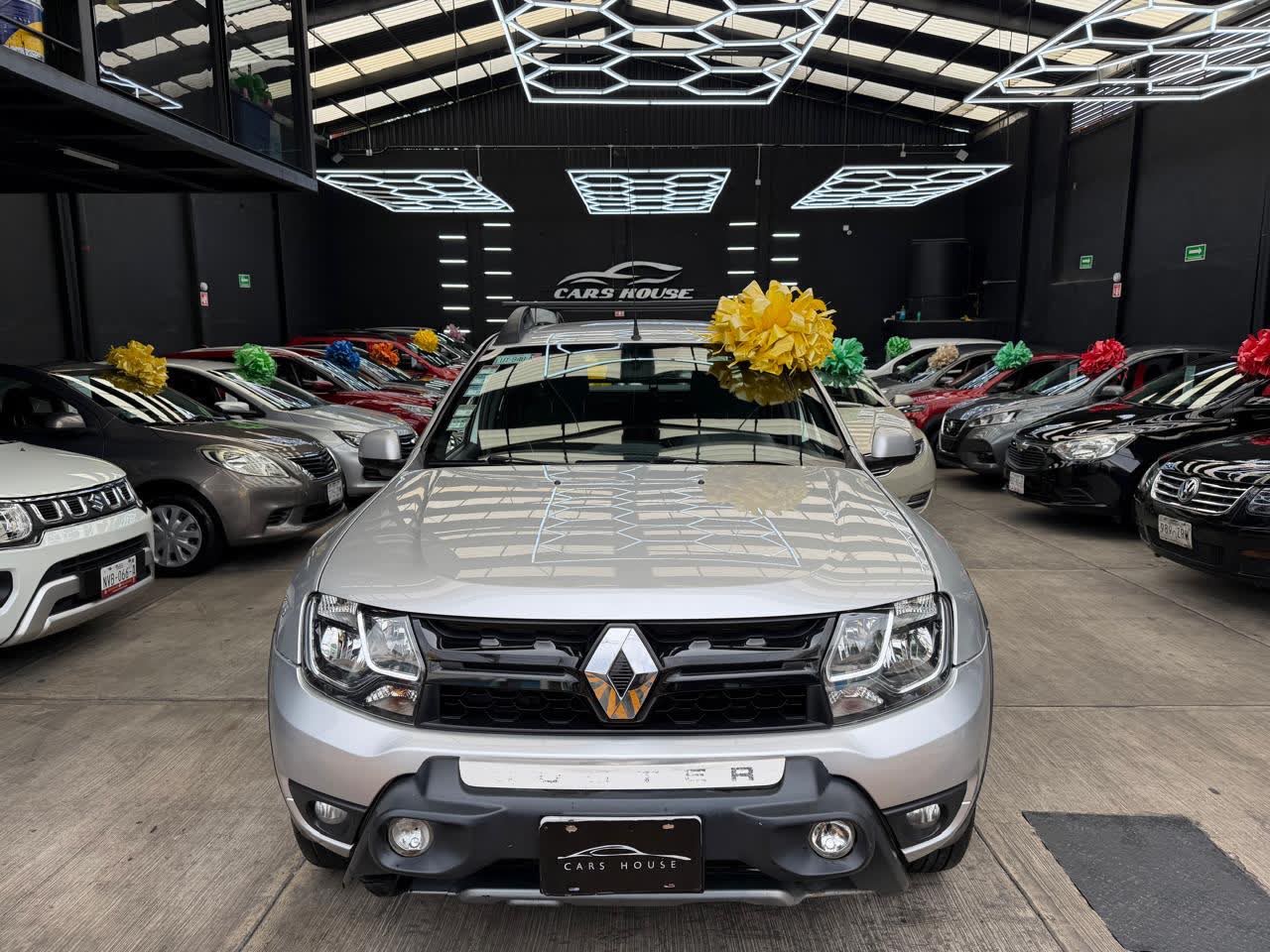 RENAULT OROCH OUTSIDER 2019 - Image 1