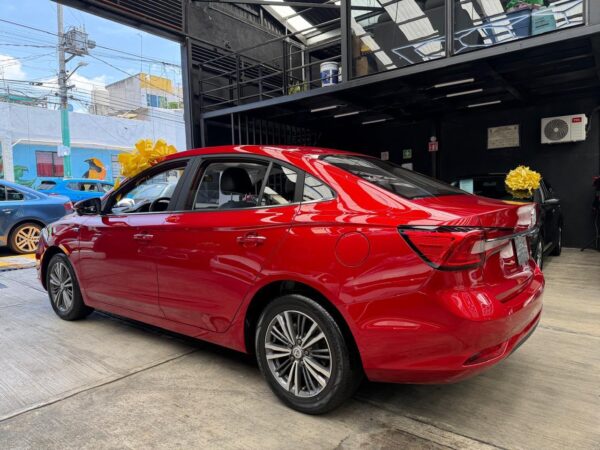 MG 5 ELEGANCE 2024 - Image 4