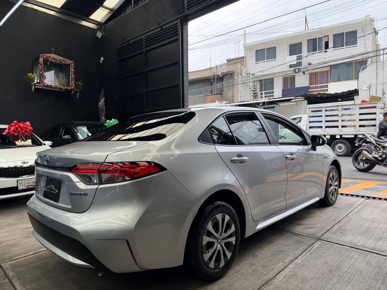 TOYOTA COROLLA 2020 - Image 5