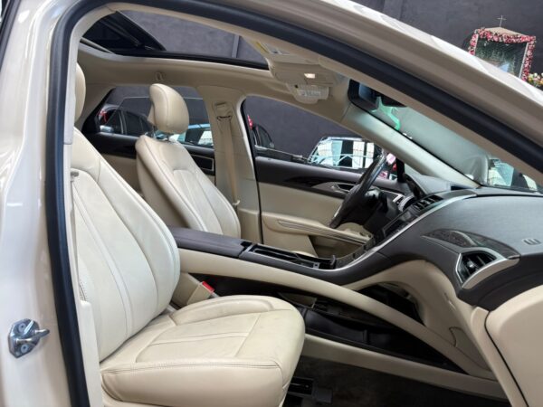 LINCON MKZ 2015 - Image 7