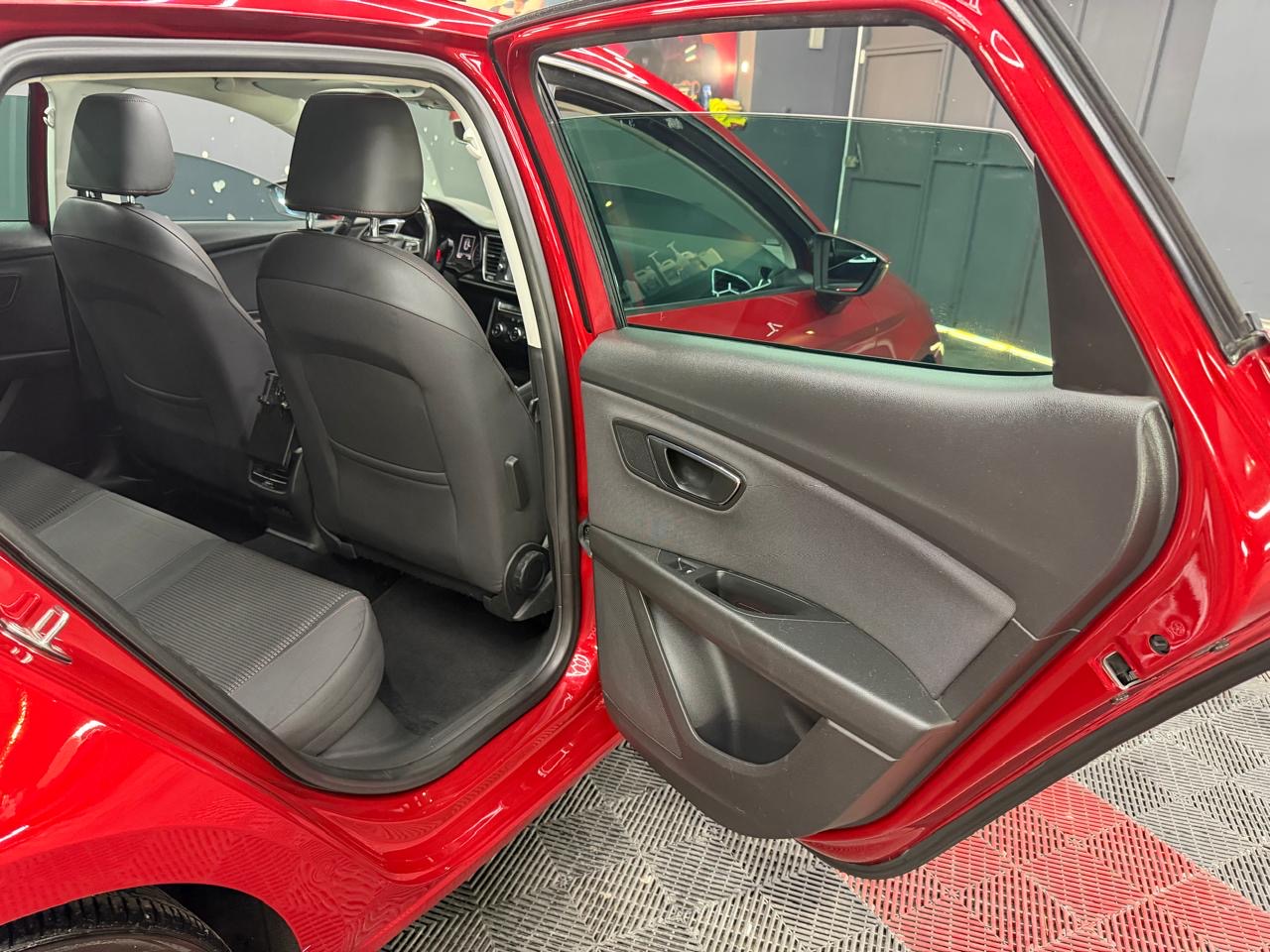 SEAT LEON  FR 2018 - Image 8