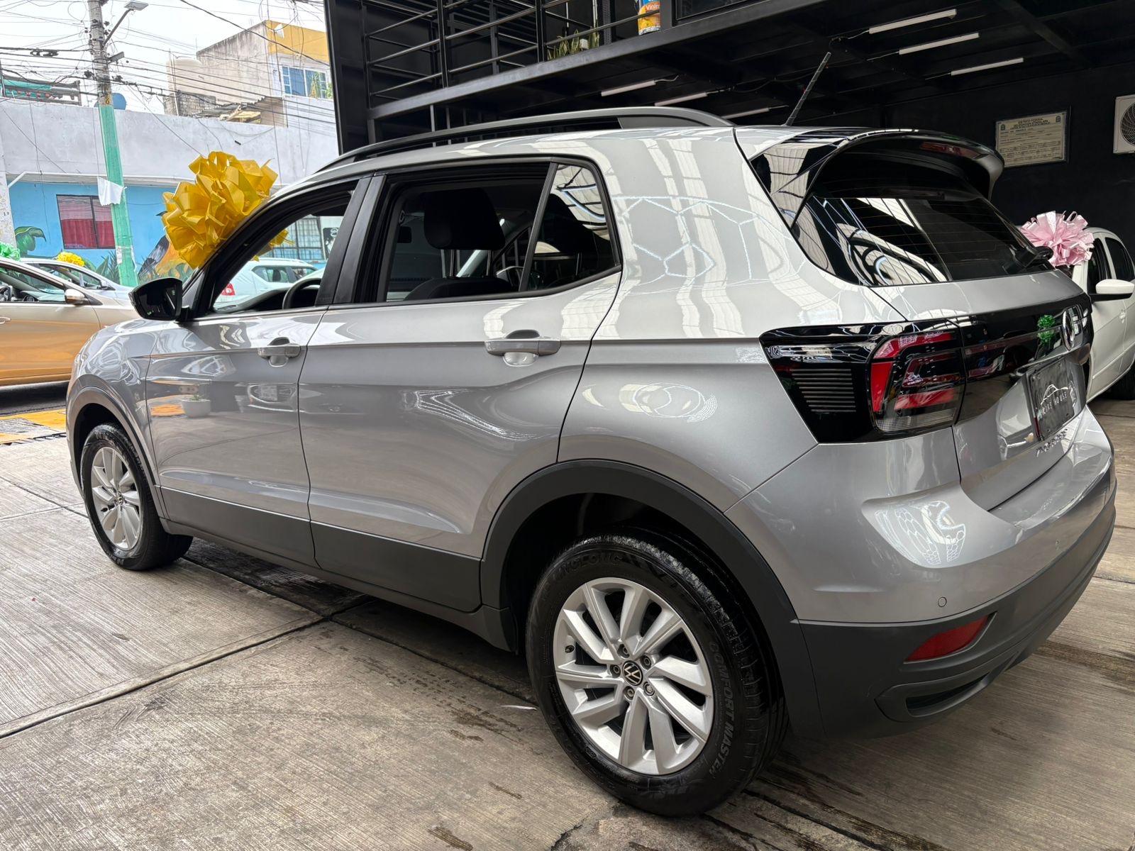 VOLKSWAGEN T-CROSS TRENDLINE 2024 - Image 2