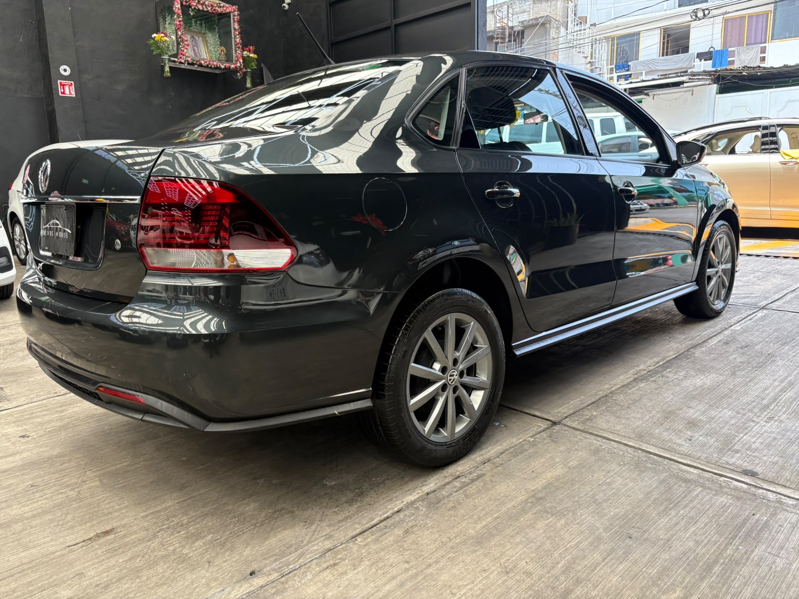 VOLKSWAGEN VENTO COMFORTLINE PLUS 2020 - Image 3