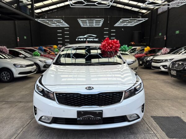 KIA FORTE 2018 - Image 1