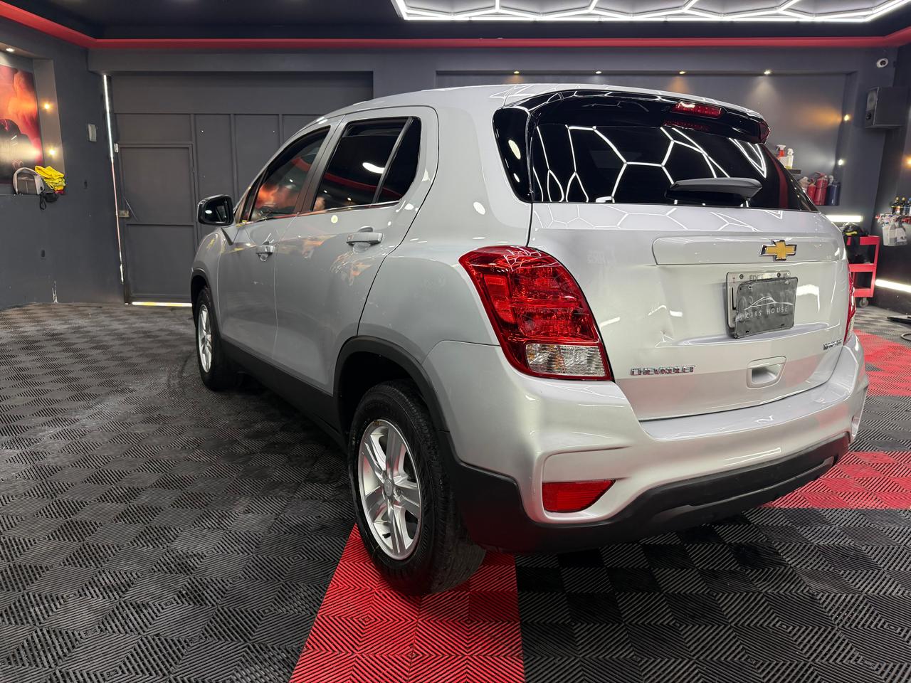 CHEVROLET TRAX  LT 2017 - Image 4