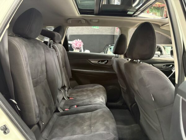 NISSAN X-TRAIL ADVANCE 2017 - Image 6