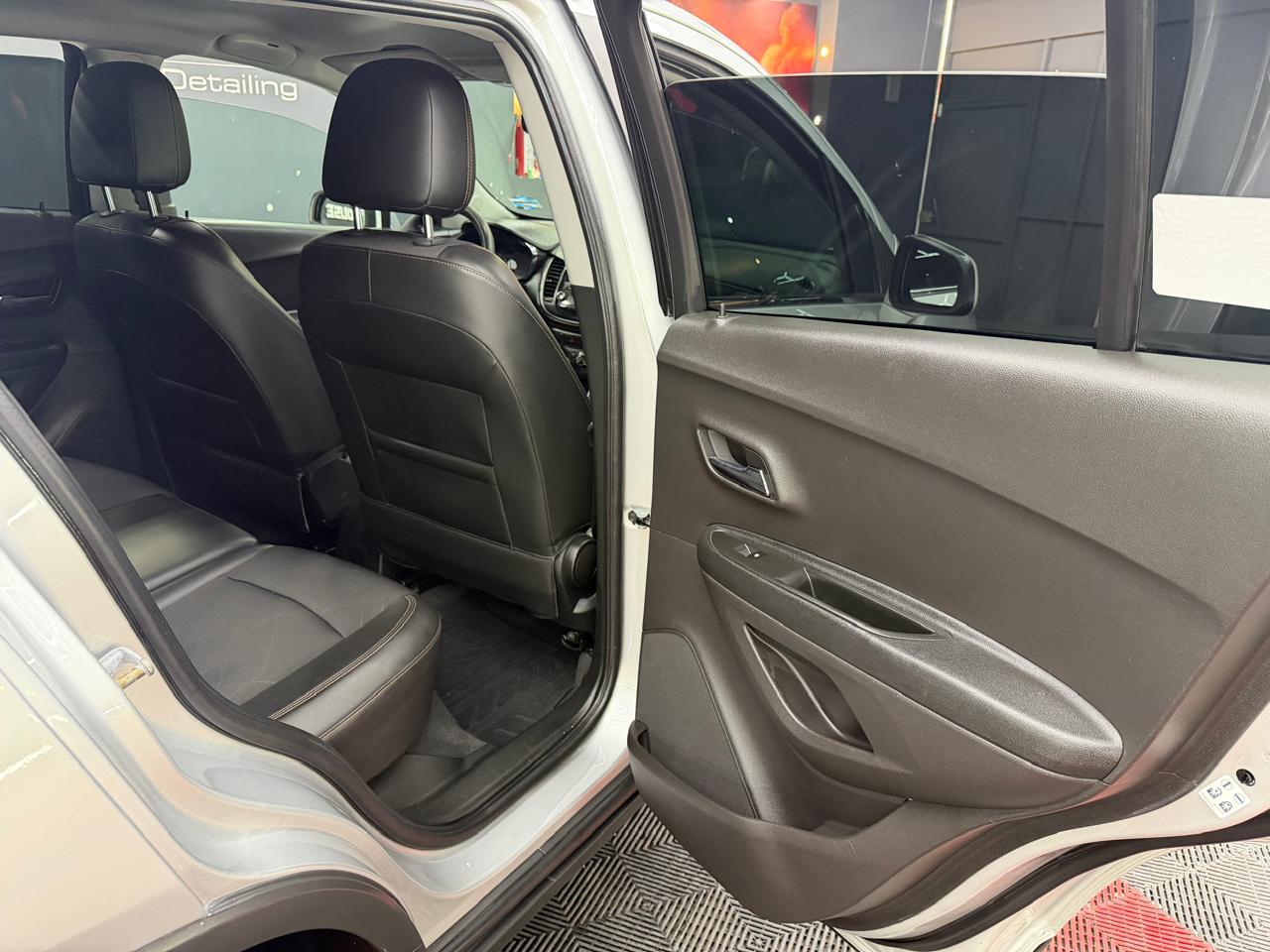 CHEVROLET TRAX  LT 2017 - Image 8