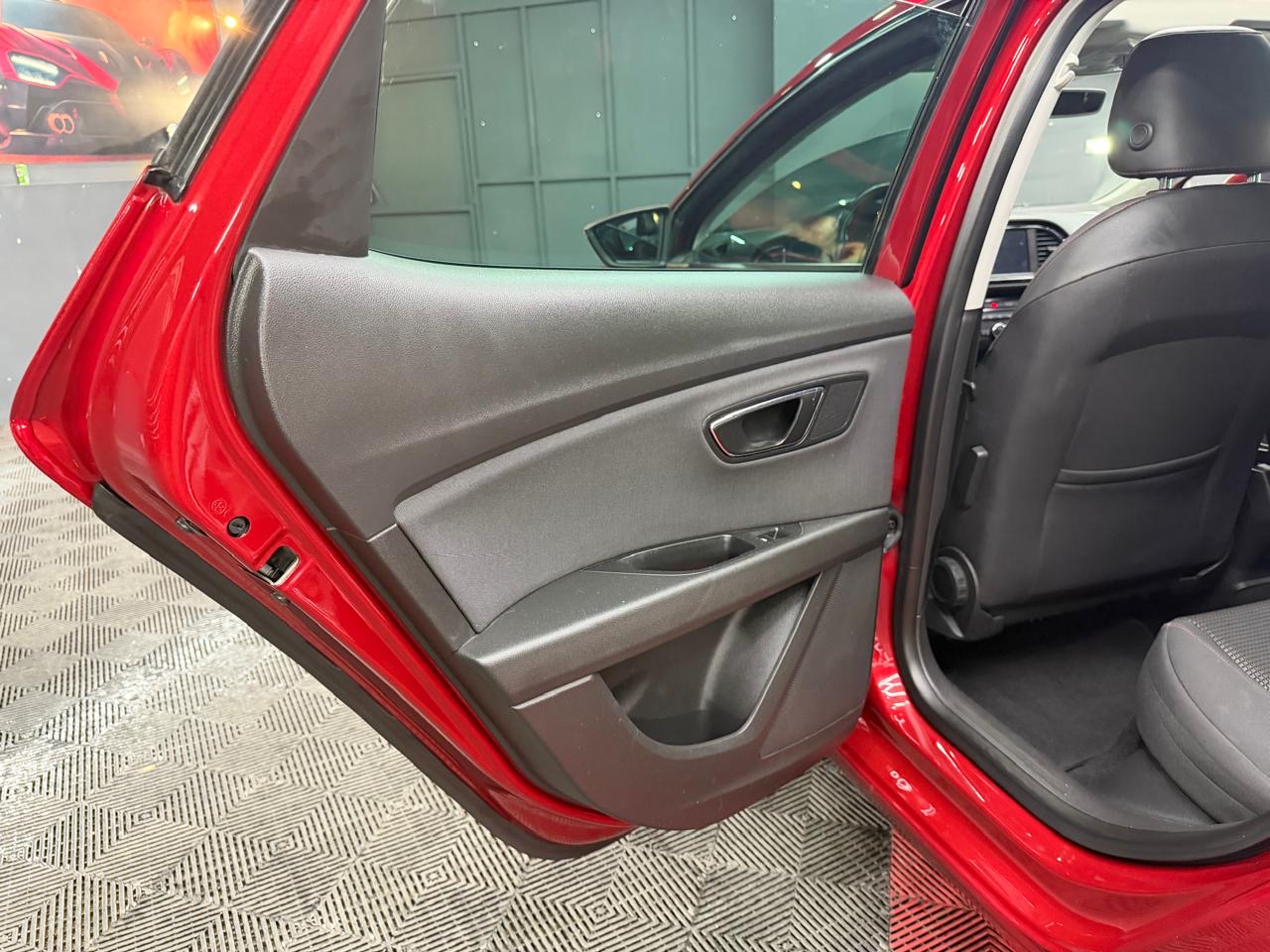 SEAT LEON  FR 2018 - Image 7