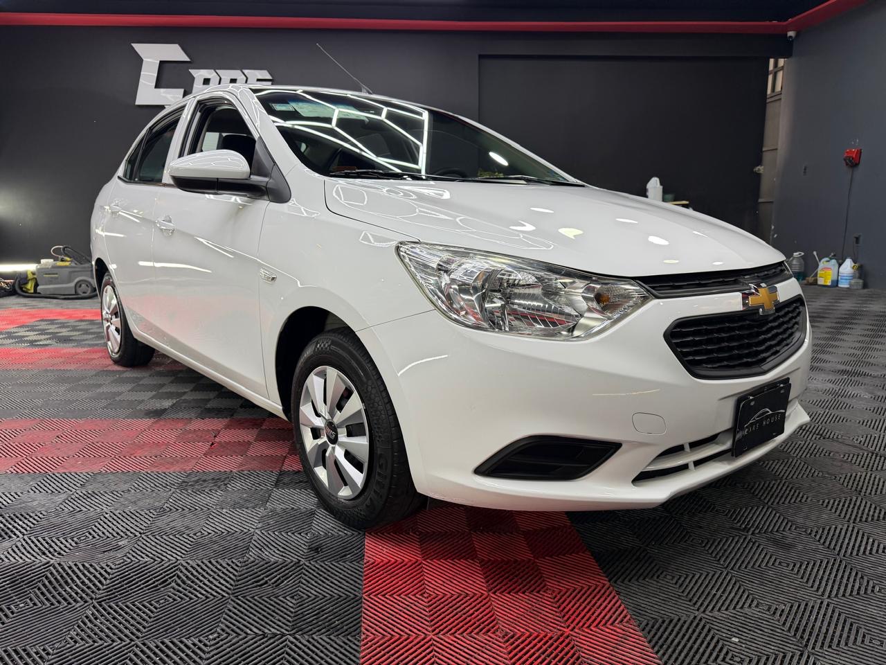 CHEVROLET AVEO LS 2020 - Image 2