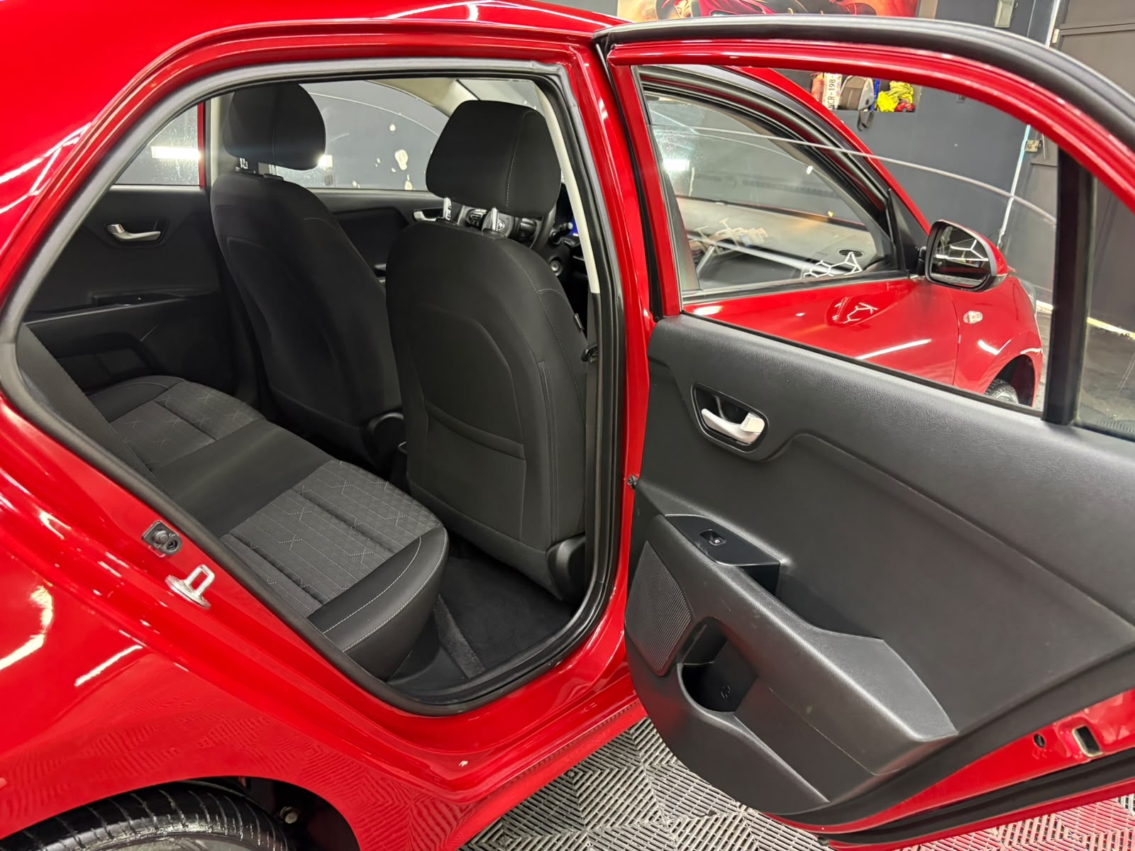 KIA RIO  LX  2020 - Image 8