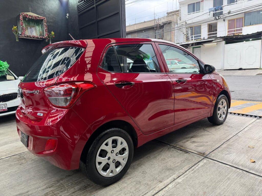 HYUNDAI GRAND I10 2015