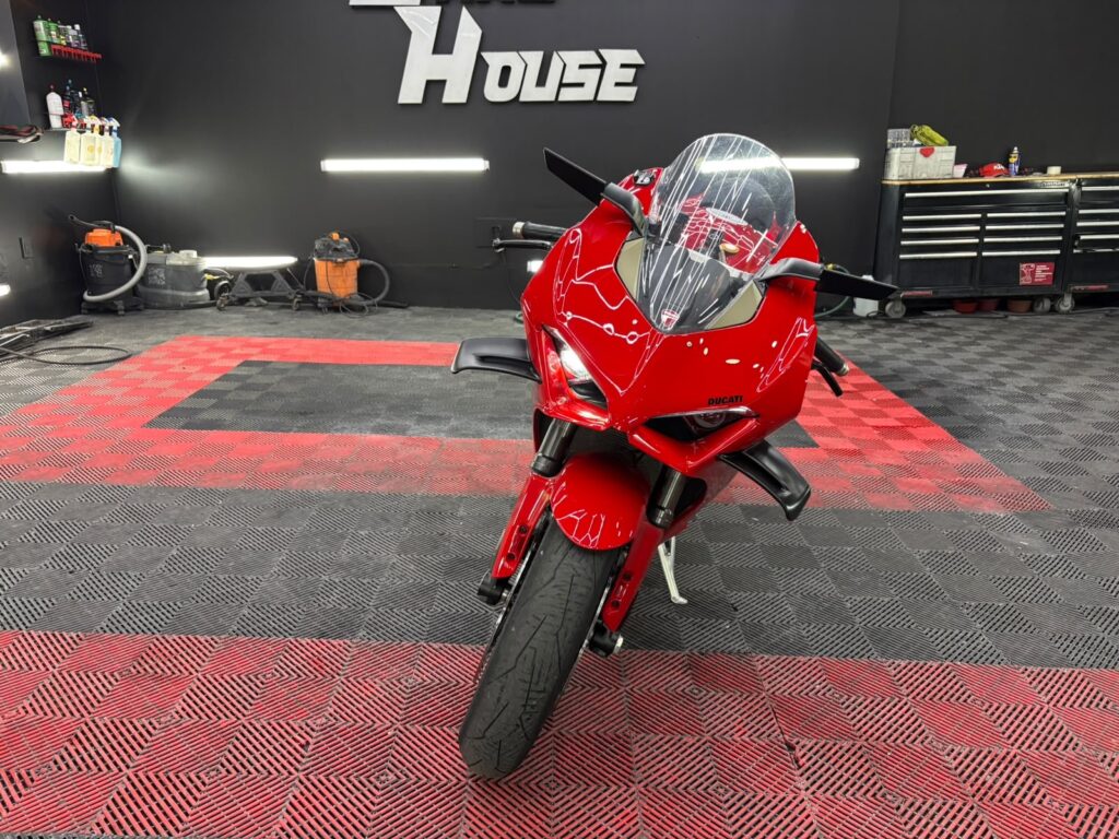 DUCATI PANIGALE V4 2023