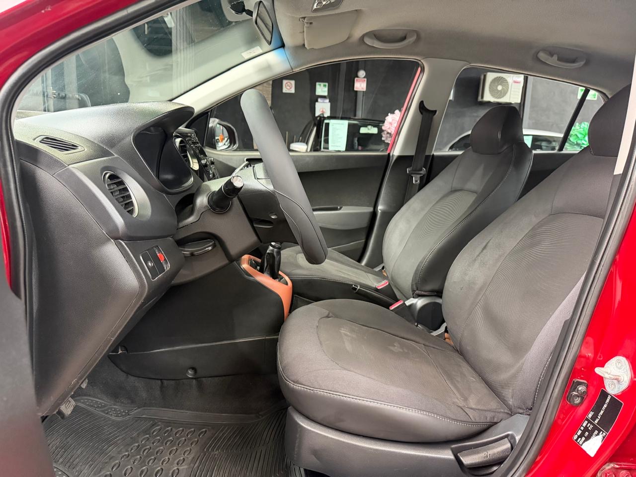HYUNDAI GRAND I10 2015 - Image 6