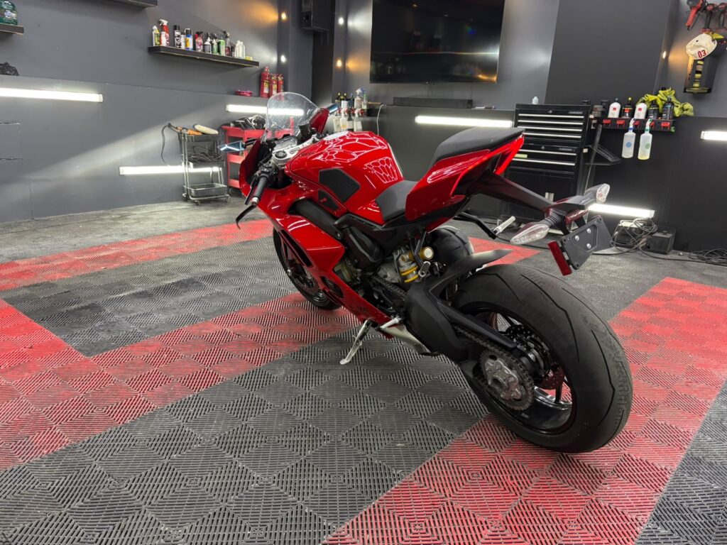 DUCATI PANIGALE V4 2023