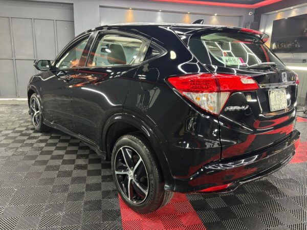 HONDA HR-V TOURING  2019 - Image 4