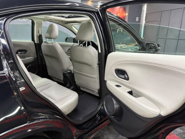 HONDA HR-V TOURING  2019 - Image 8
