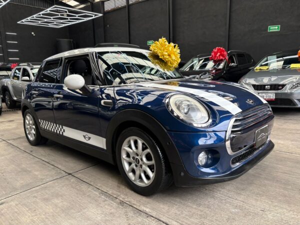 MINI COOPER PEPPER 2015 - Image 1