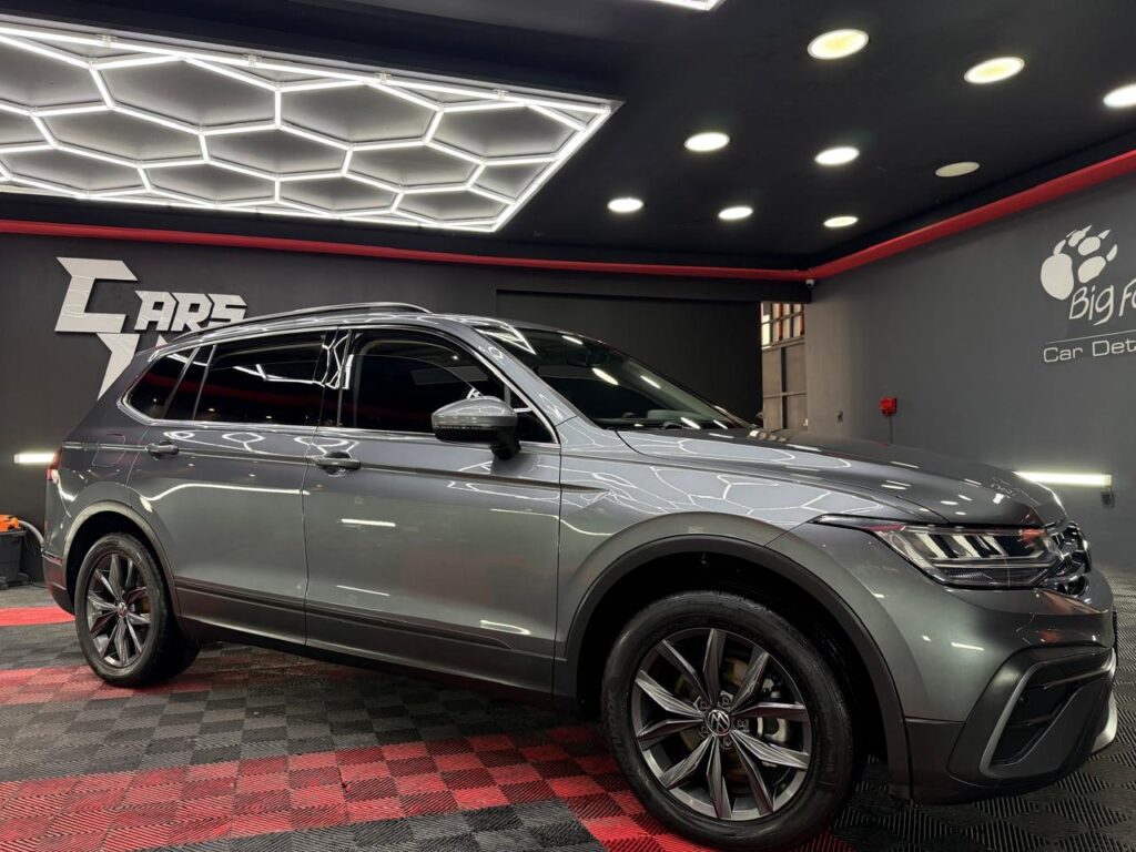 VOLKSWAGEN TIGUAN  COMFORTLINE  2022