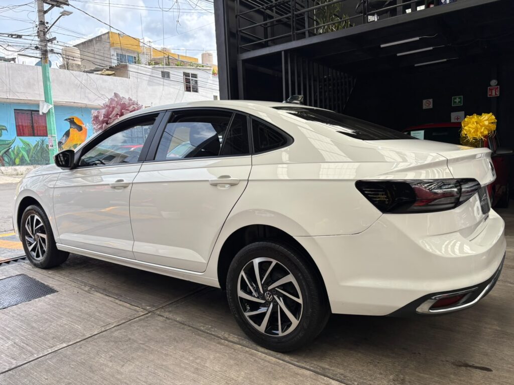VOLKSWAGEN VIRTUS COMFORTLINE  2023