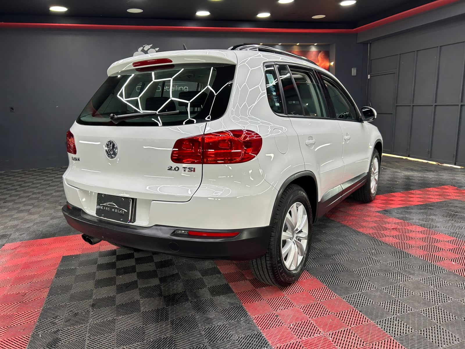 VOLKSWAGEN TIGUAN NATIVE 2016 - Image 3