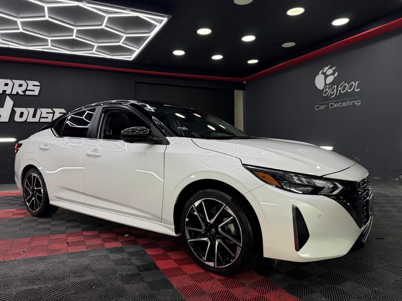 NISSAN SENTRA SR 2024 - Image 2