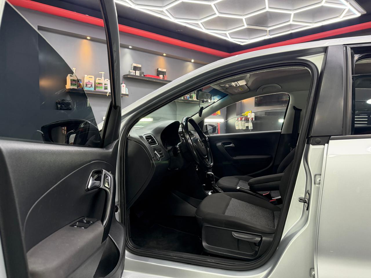 Volkswagen  Polo Starline  2020 - Image 5