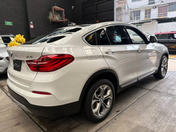 BMW X4 XDRIVE28IA 2017: imagen 5