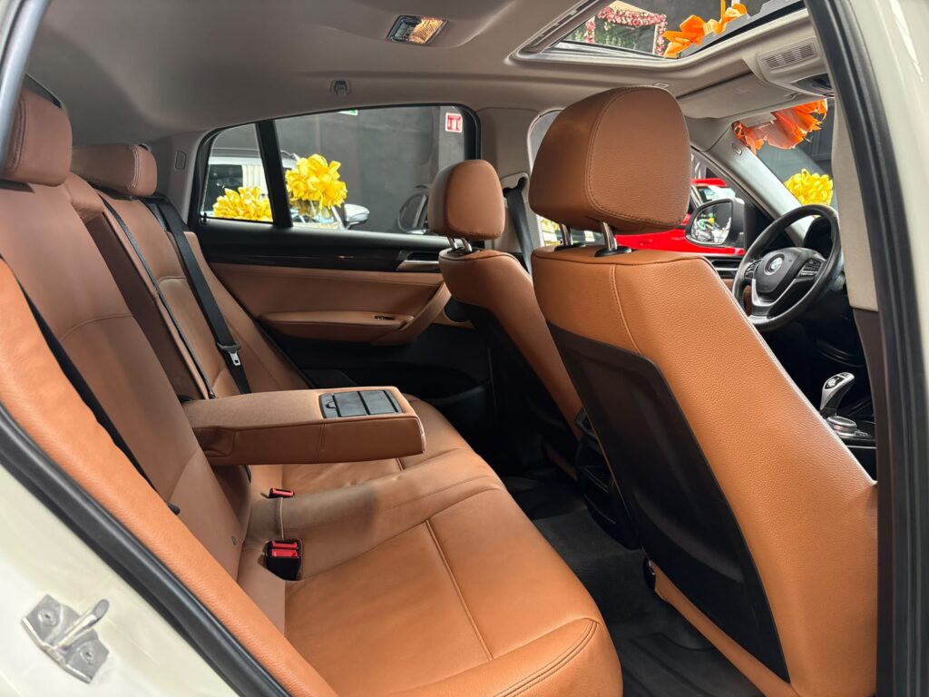 BMW X4 XDRIVE28IA 2017