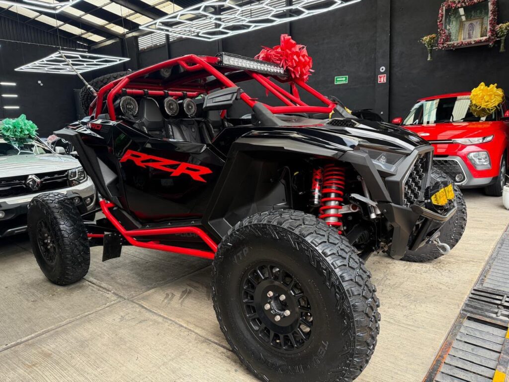 POLARIS RZR PRO S 2025