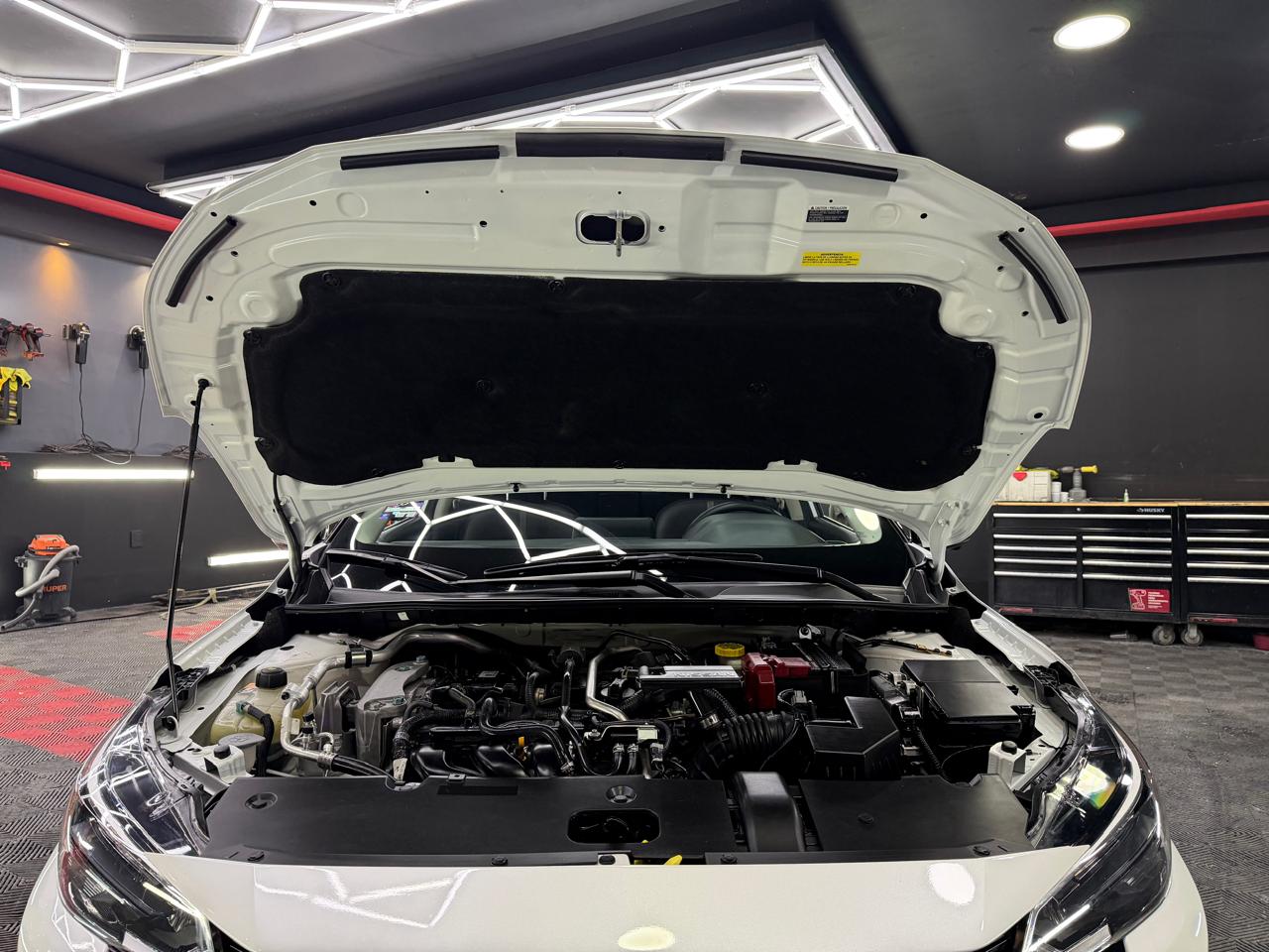 NISSAN SENTRA SR 2024 - Image 10