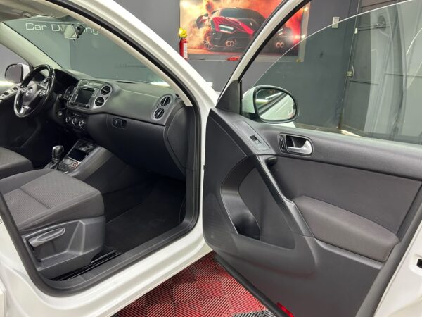 VOLKSWAGEN TIGUAN NATIVE 2016 - Image 6
