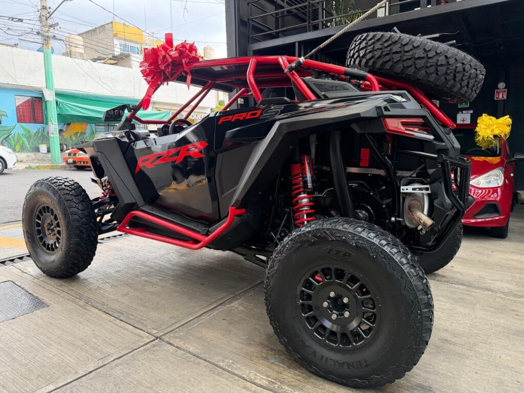 POLARIS RZR PRO S 2025