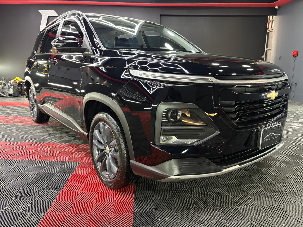 Chevrolet Captiva LT 2023 - Image 2