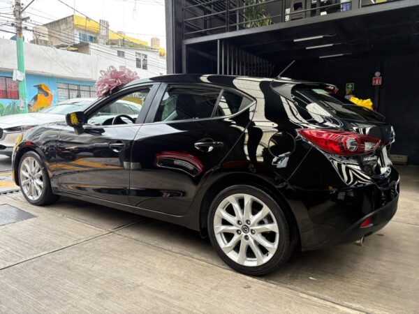 MAZDA 3 HB S 2016: imagen 4