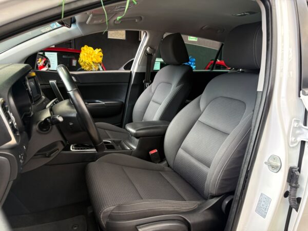 KIA SPORTAGE EX 2018: imagen 6