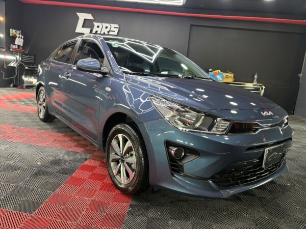 KIA RIO  LX 2023: imagen 2