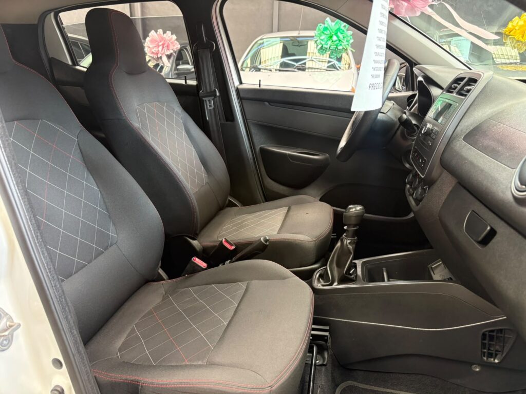 RENAULT KWID INTENS 2021