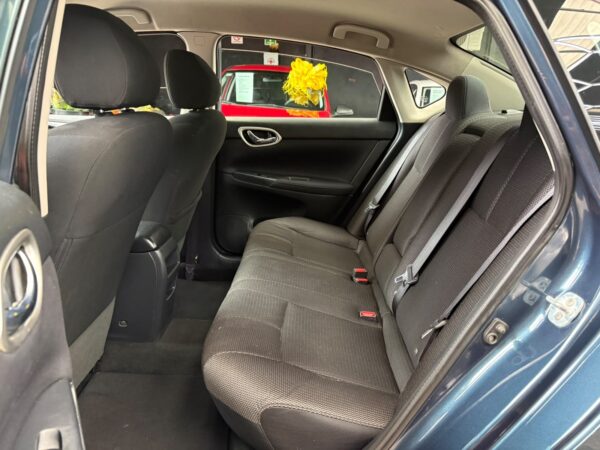 NISSAN SENTRA ADVANCE  2015: imagen 7