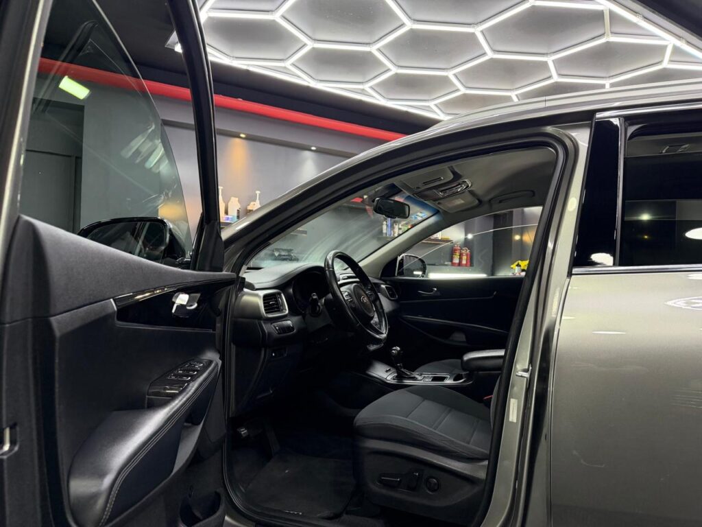 KIA SPORTAGE  LX 2020
