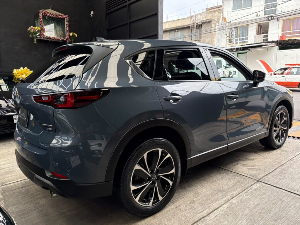 MAZDA CX5 SIGNATURE SKYACTIV 2023