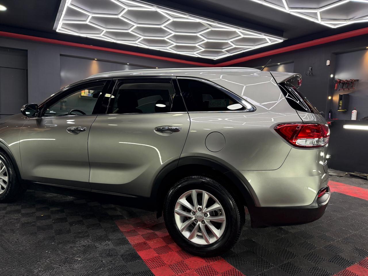 KIA SPORTAGE  LX 2020: imagen 4