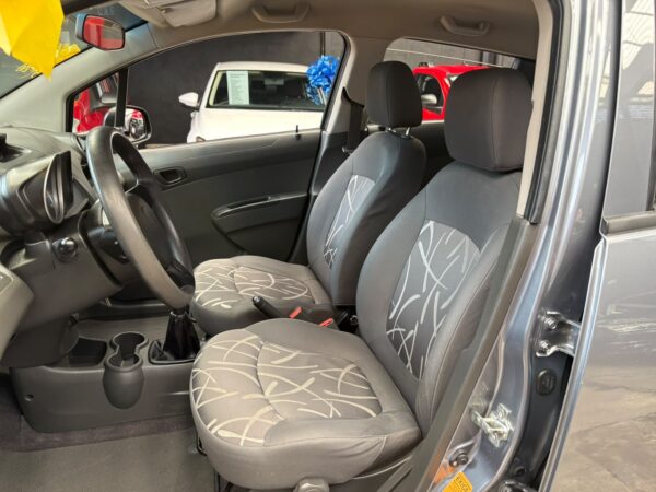 CHEVROLET SPARK LS A 2017: imagen 6
