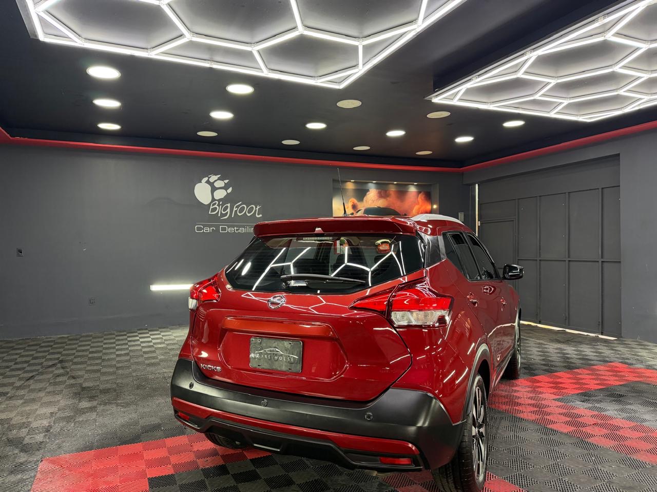 NISSAN KICKS ADVANCE  2017: imagen 3