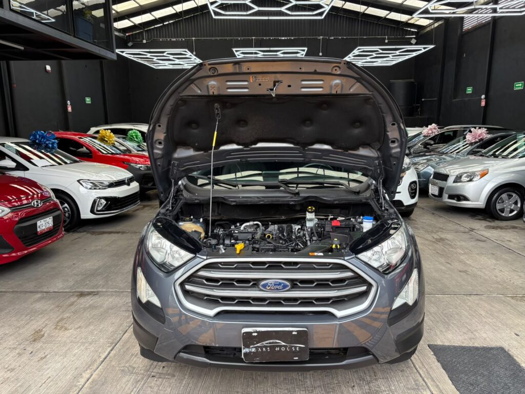 FORD ECOSPORT TREND 2018